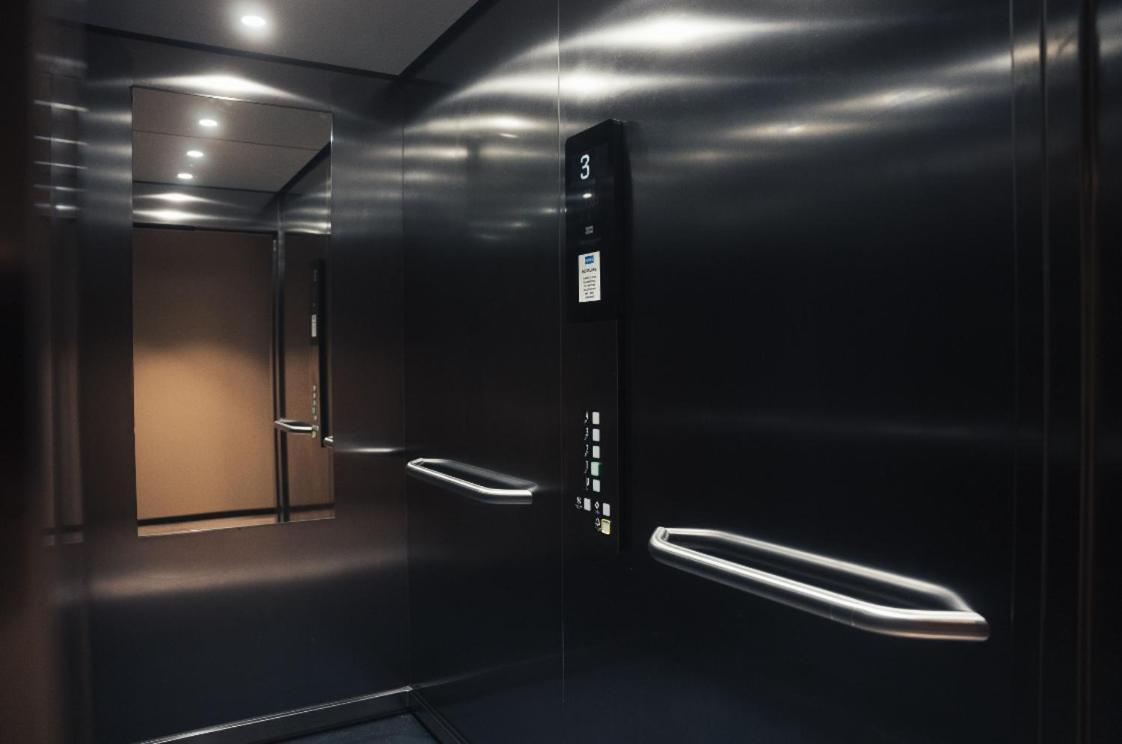 Bjerkvik Hotell ภายนอก รูปภาพ