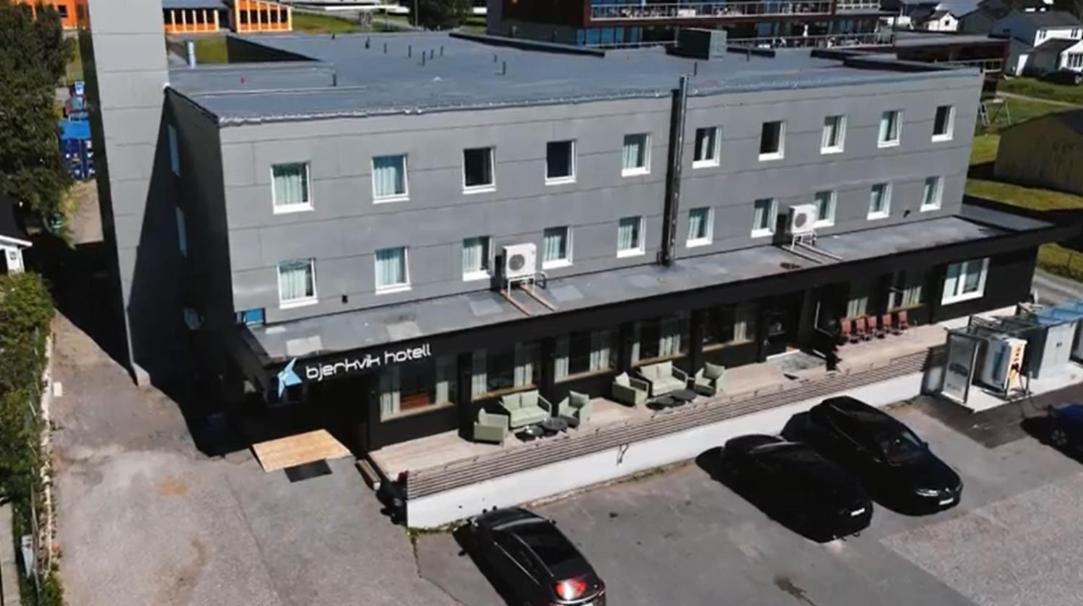 Bjerkvik Hotell ภายนอก รูปภาพ
