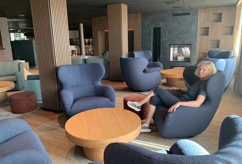 Bjerkvik Hotell ภายนอก รูปภาพ